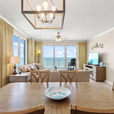 Gulf-Front Corner Unit! Stunning Coastline Views! Apartment